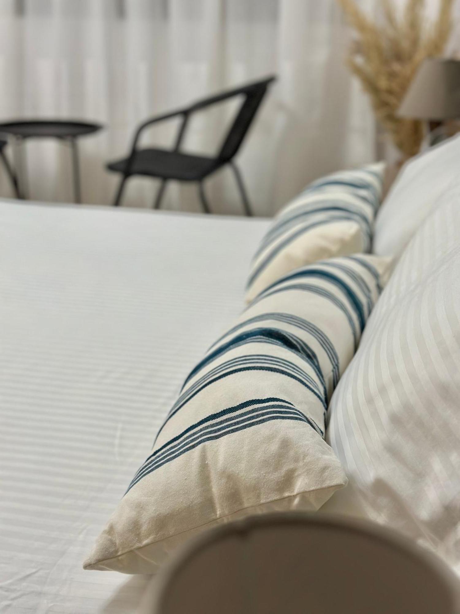 Duplex Lungomare Suites Vlorë Eksteriør billede