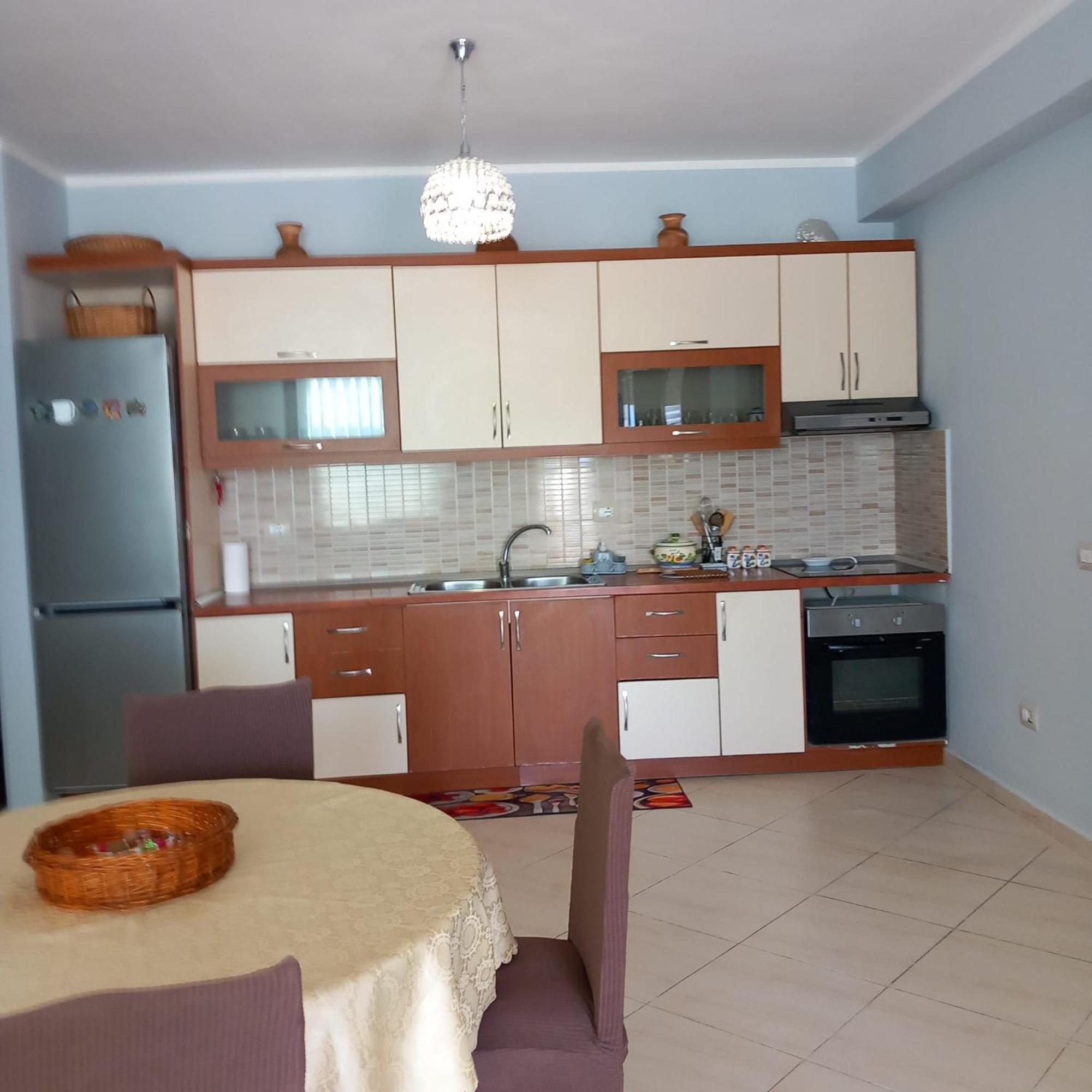 Duplex Lungomare Suites Vlorë Værelse billede