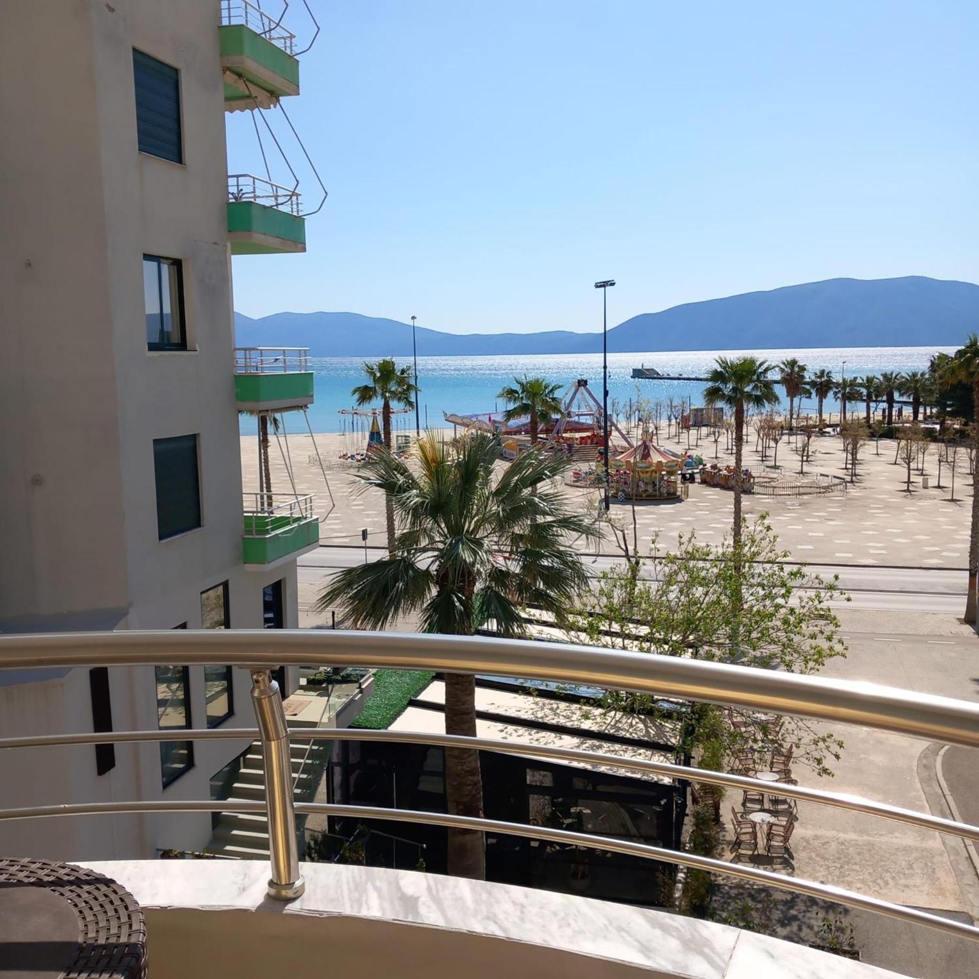 Duplex Lungomare Suites Vlorë Værelse billede